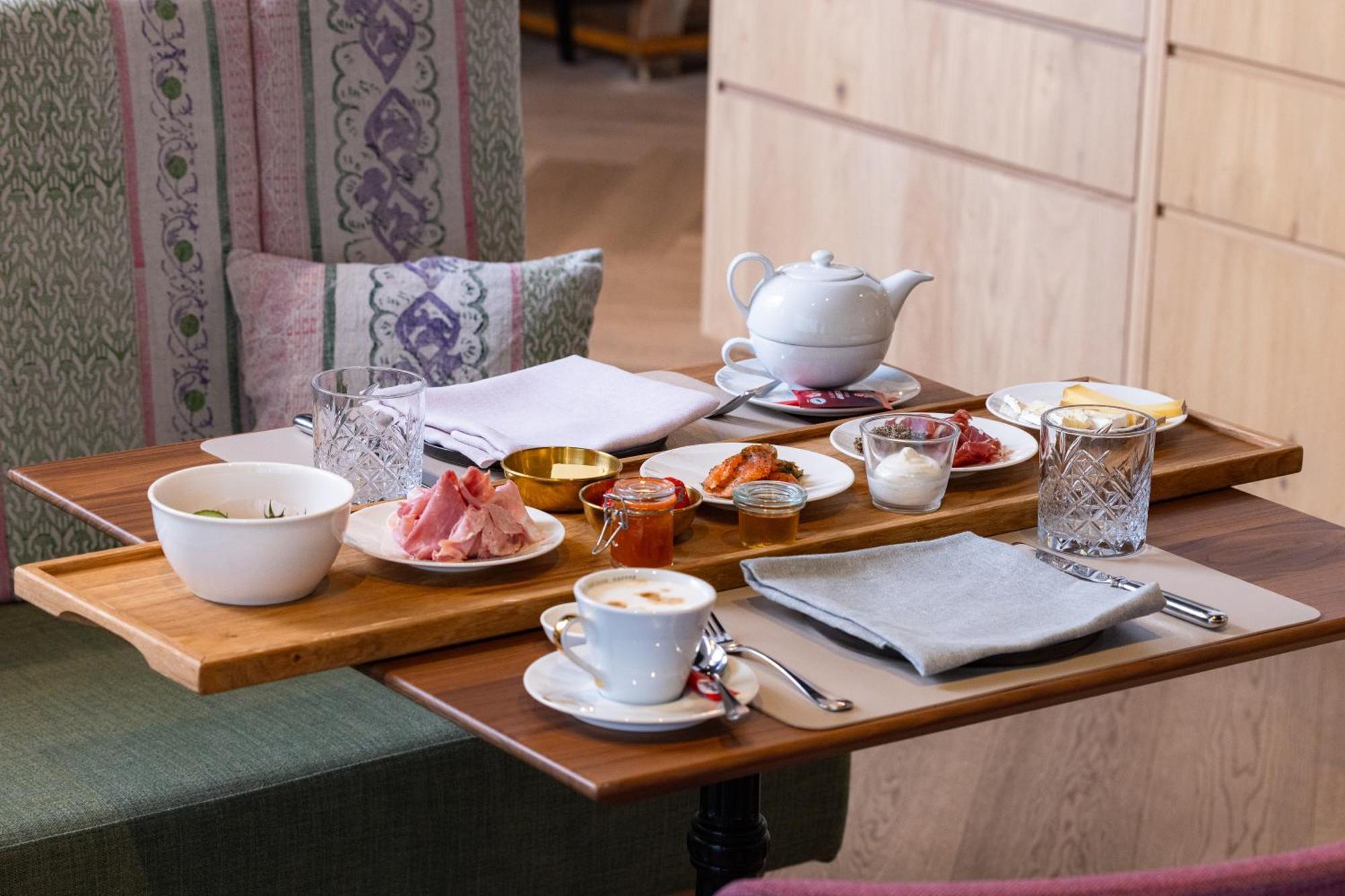 Boutiquehotel Zum Goldenen Hirschen Gmunden Εξωτερικό φωτογραφία